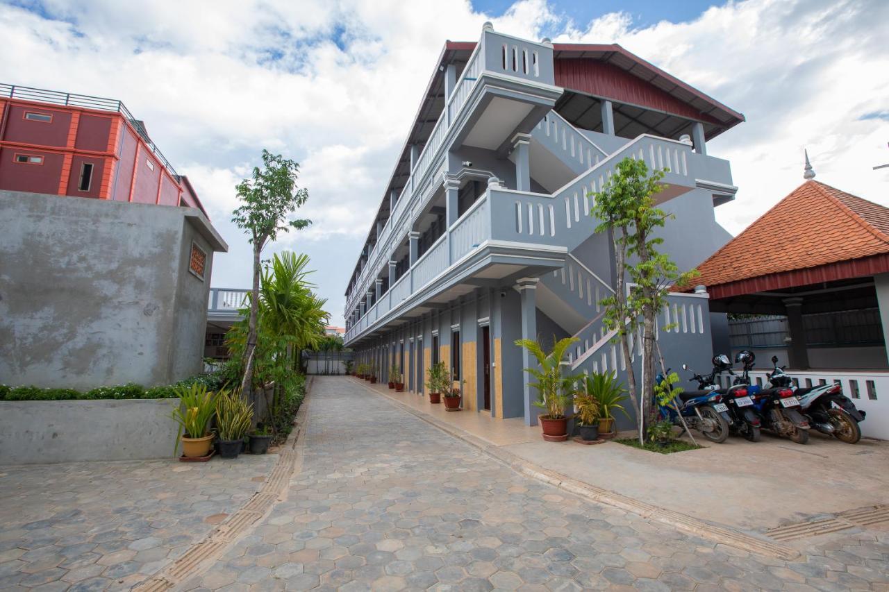 Botoum Hostel Сиемрип Экстерьер фото